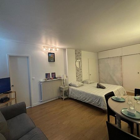 Appartement Des Champs Elysees 巴黎 外观 照片