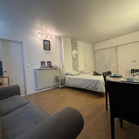 Appartement Des Champs Elysees 巴黎 外观 照片